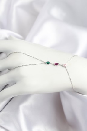 Pirinç Renkli Zirkon Taşlı Model Gümüş Renk şahmeran Pirinç Renkli Zirkon Taşlı Model Gümüş Renk şahmeran