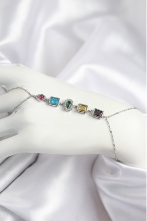 Pirinç Renkli Zirkon Taşlı Model Gümüş Renk şahmeran Pirinç Renkli Zirkon Taşlı Model Gümüş Renk şahmeran