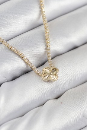 Pirinç Zirkon Taşlı Yonca Model Gold Renk Kadın Kolye Pirinç Zirkon Taşlı Yonca Model Gold Renk Kadın Kolye