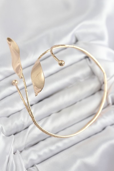 Pirinç Yaprak Model Gold Renk Kadın Pazu Bileklik Pirinç Yaprak Model Gold Renk Kadın Pazu Bileklik