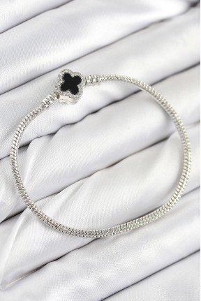 Pirinç Charm Zirkon Taşlı Yonca Model Gümüş Renk Kadın Bileklik Pirinç Charm Zirkon Taşlı Yonca Model Gümüş Renk Kadın Bileklik