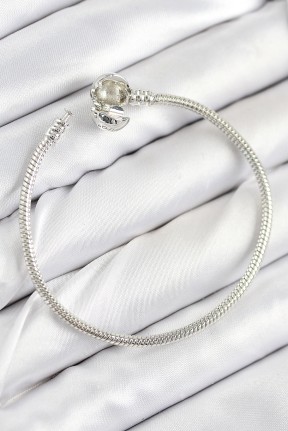 Pirinç Charm Topcuk Model Gümüş Renk Kadın Bileklik Pirinç Charm Topcuk Model Gümüş Renk Kadın Bileklik