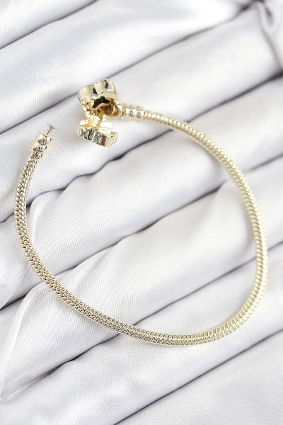 Pirinç Charm Zirkon Taşlı Yonca Model Gold Renk Kadın Bileklik Pirinç Charm Zirkon Taşlı Yonca Model Gold Renk Kadın Bileklik