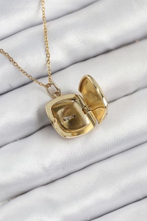 316l çelik Zirkon Taşlı Açılabilr Kapaklı Göz Model Gold Renk Kadın Kolye 316l çelik Zirkon Taşlı Açılabilr Kapaklı Göz Model Gold Renk Kadın Kolye