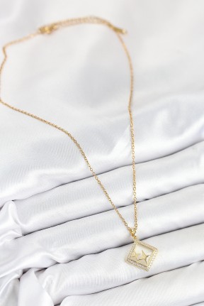 316l çelik Zirkon Taşlı Yıldız Model Gold Renk Kadın Kolye 316l çelik Zirkon Taşlı Yıldız Model Gold Renk Kadın Kolye