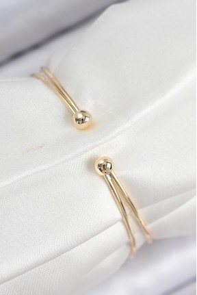 Pirinç Zirkon Taşlı Fiyonk Ve Yonca Model Gold Renk Kadın Bileklik Pirinç Zirkon Taşlı Fiyonk Ve Yonca Model Gold Renk Kadın Bileklik