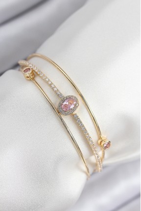 Pirinç Zirkon Taşlı Baget Model Gold Renk Kadın Bileklik Pirinç Zirkon Taşlı Baget Model Gold Renk Kadın Bileklik