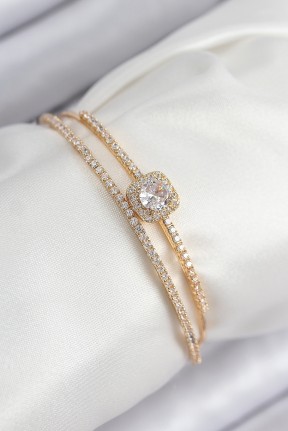 Pirinç Zirkon Taşlı Baget Model Gold Renk Kadın Bileklik Pirinç Zirkon Taşlı Baget Model Gold Renk Kadın Bileklik