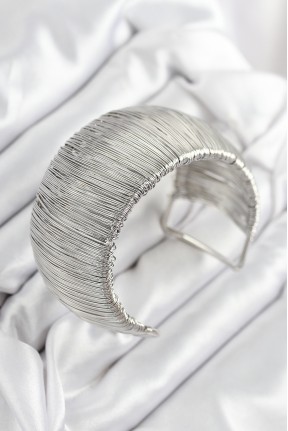 Pirinç Tel Sarma Model Gümüş Renk Kadın Bileklilk Pirinç Tel Sarma Model Gümüş Renk Kadın Bileklilk