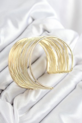 Pirinç Tel Sarma Model Gold Renk Kadın Bileklilk Pirinç Tel Sarma Model Gold Renk Kadın Bileklilk