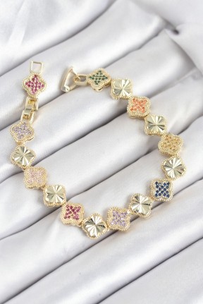 Pirinç Vip Seri Yonca Zirkon Taşlı Kadın Bileklik