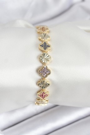 Pirinç Vip Seri Yonca Zirkon Taşlı Kadın Bileklik