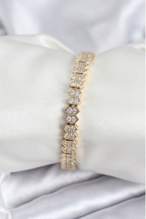 Pirinç Vip Seri Gold Renk Zirkon Taşlı Kadın Bileklik Pirinç Vip Seri Gold Renk Zirkon Taşlı Kadın Bileklik
