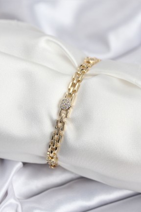 Pirinç Vip Seri Gold Renk Zincir Model Kalpli Zirkon Taşlı Kadın Bileklik Pirinç Vip Seri Gold Renk Zincir Model Kalpli Zirkon Taşlı Kadın Bileklik