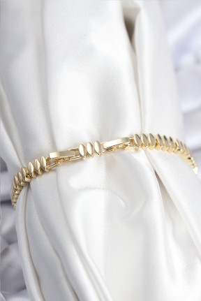 Pirinç Vip Seri Gold Renk Zirkon Taşlı Arpa Model Kadın Bileklik Pirinç Vip Seri Gold Renk Zirkon Taşlı Arpa Model Kadın Bileklik