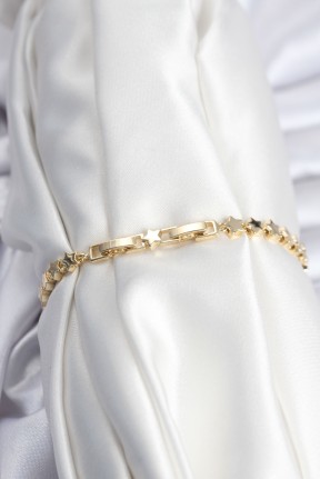 Pirinç Vip Seri Gold Renk Sıralı Yıldız Model Kadın Bileklik Pirinç Vip Seri Gold Renk Sıralı Yıldız Model Kadın Bileklik