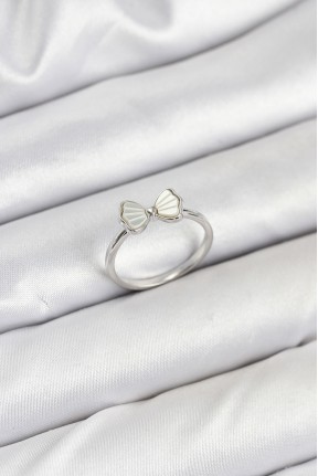 Pirinç Gümüş Renk Fiyonk Model Kadın Yüzük