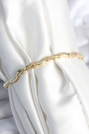 Pirinç Gold Renk Dalgalı Model Kadın Bileklik Pirinç Gold Renk Dalgalı Model Kadın Bileklik