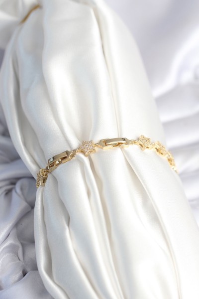 Pirinç Gold Renk Yıldız Model Kadın Bileklik Pirinç Gold Renk Yıldız Model Kadın Bileklik