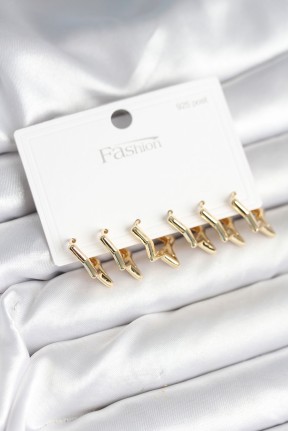 Yıldız Model Gold Renk 925 Ayar Gümüş çivili Kadın Küpe Seti Yıldız Model Gold Renk 925 Ayar Gümüş çivili Kadın Küpe Seti