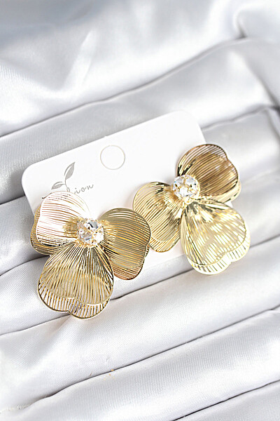 çiçek Model Gold Renk Pirinç Kadın Küpe çiçek Model Gold Renk Pirinç Kadın Küpe