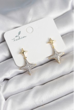 Kutup Yıldızı Pirinç Gold Renk Zirkon Taşlı Kadın Küpe Kutup Yıldızı Pirinç Gold Renk Zirkon Taşlı Kadın Küpe