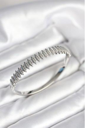 Gümüş Renk Zirkon Taşlı Pirinç Kadın Kelepçe