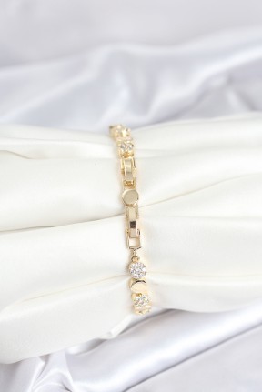 Pirinç Gold Renk Nokta Model Zirkon Taşlı Kadın Bileklik Pirinç Gold Renk Nokta Model Zirkon Taşlı Kadın Bileklik