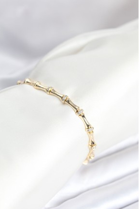 Pirinç Gold Renk Kemik Model Zirkon Taşlı Kadın Bileklik Pirinç Gold Renk Kemik Model Zirkon Taşlı Kadın Bileklik
