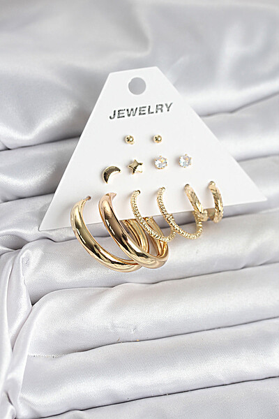 Gold Renk 6 çiftli Pirinç Kadın Küpe Seti Gold Renk 6 çiftli Pirinç Kadın Küpe Seti