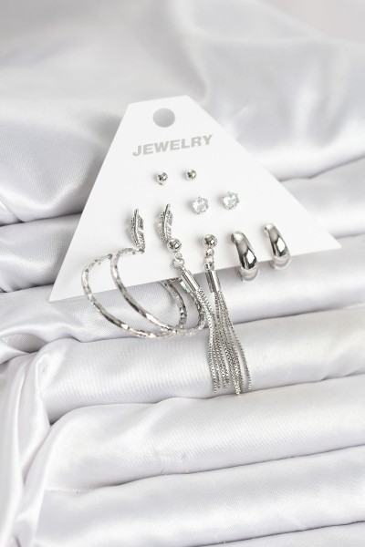 Gümüş Renk Pirinç 6 çiftli Kadın Küpe Seti Gümüş Renk Pirinç 6 çiftli Kadın Küpe Seti