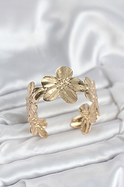 çiçek Model Pirinç Levha Kadın Bileklik çiçek Model Pirinç Levha Kadın Bileklik