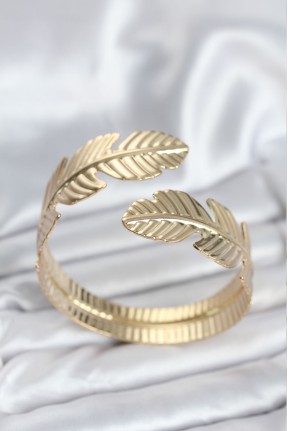 Yaprak Model Gold Renk Kadın Bileklik Yaprak Model Gold Renk Kadın Bileklik