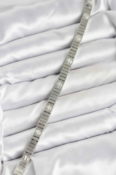 Gümüş Renk Vip Seri Bileklik Gümüş Renk Vip Seri Bileklik