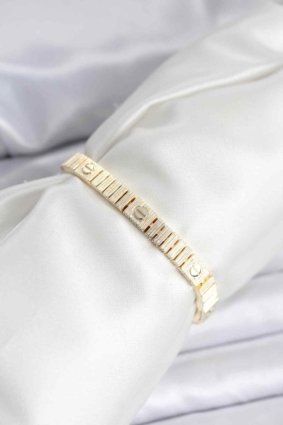 Gold Renk Vip Seri Bileklik Gold Renk Vip Seri Bileklik