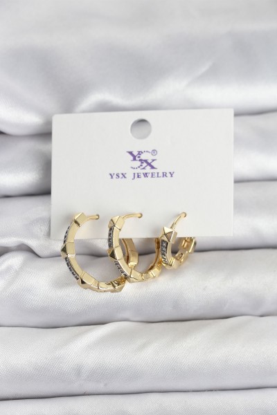 Gold Renk Zirkon Taşlı Kadın Küpe Gold Renk Zirkon Taşlı Kadın Küpe