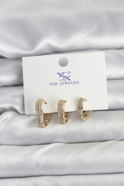 Gold Renk Pirinç Zirkon Taşlı Kalpli Kadın Küpe Gold Renk Pirinç Zirkon Taşlı Kalpli Kadın Küpe