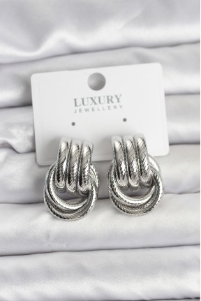 Gümüş Renk Halka Modelli Pirinç Kadın Küpe Gümüş Renk Halka Modelli Pirinç Kadın Küpe