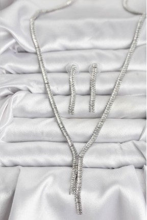 Gümüş Renk Baget Zirkon Taşlı Kadın Kolye Küpe Set Gümüş Renk Baget Zirkon Taşlı Kadın Kolye Küpe Set