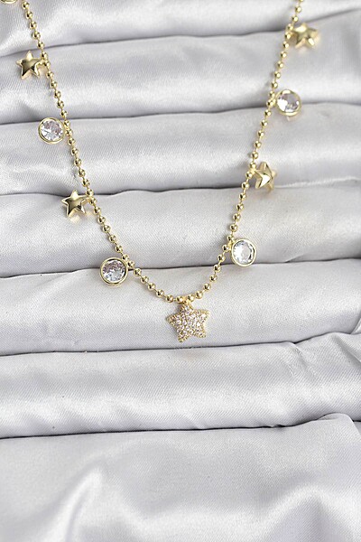 Pirinç Gold Renk Yıldız Model Kadın Kolye Pirinç Gold Renk Yıldız Model Kadın Kolye