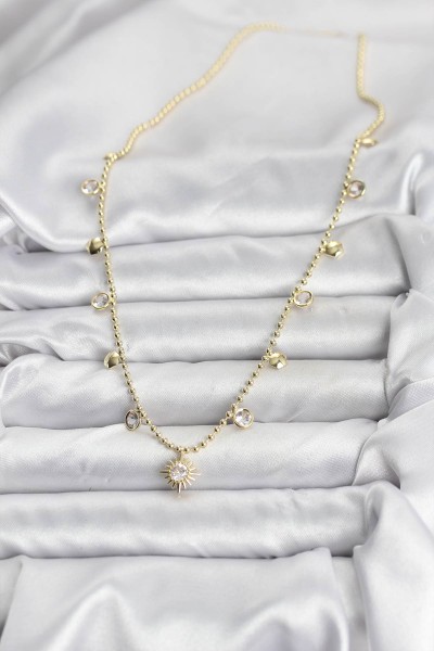 Zirkon Taşlı Kutup Yıldızı Model Pirinç Gold Renk Kadın Kolye Zirkon Taşlı Kutup Yıldızı Model Pirinç Gold Renk Kadın Kolye