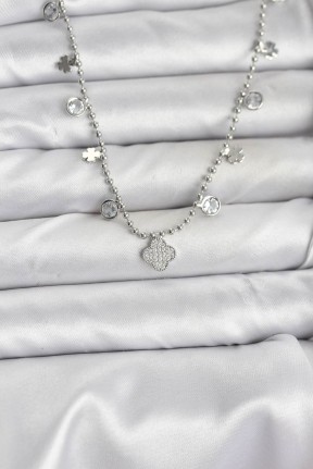 Pirinç Gümüş Renk Yonca Model Kadın Kolye Pirinç Gümüş Renk Yonca Model Kadın Kolye