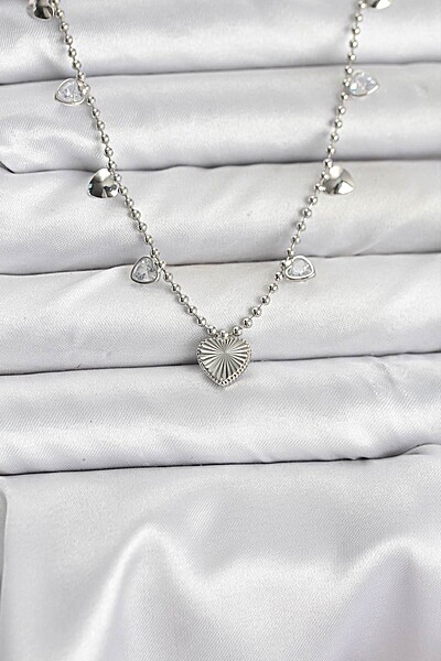 Pirinç Gümüş Renk Kalp Model Kadın Kolye Pirinç Gümüş Renk Kalp Model Kadın Kolye