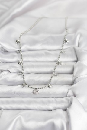 Pirinç Gümüş Renk Zirkon Taşlı Deniz Kabuğu Model Kadın Kolye Pirinç Gümüş Renk Zirkon Taşlı Deniz Kabuğu Model Kadın Kolye