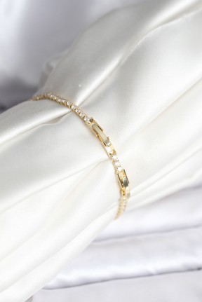 Renkli Yıldız Model Zirkon Taşlı Gold Renk Pirinç Su Yolu Kadın Bileklik Renkli Yıldız Model Zirkon Taşlı Gold Renk Pirinç Su Yolu Kadın Bileklik