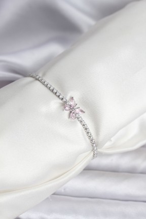 Kelebek Model Zirkon Taşlı Gümüş Renk Pirinç Su Yolu Kadın Bileklik Kelebek Model Zirkon Taşlı Gümüş Renk Pirinç Su Yolu Kadın Bileklik