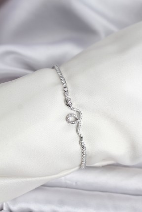 Yılan Model Zirkon Taşlı Gümüş Renk Pirinç Su Yolu Kadın Bileklik Yılan Model Zirkon Taşlı Gümüş Renk Pirinç Su Yolu Kadın Bileklik