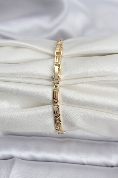 14k Gold Renk Kaplama Zirkon Taşlı Baget Model Cm Kadın Bileklik 14k Gold Renk Kaplama Zirkon Taşlı Baget Model Cm Kadın Bileklik