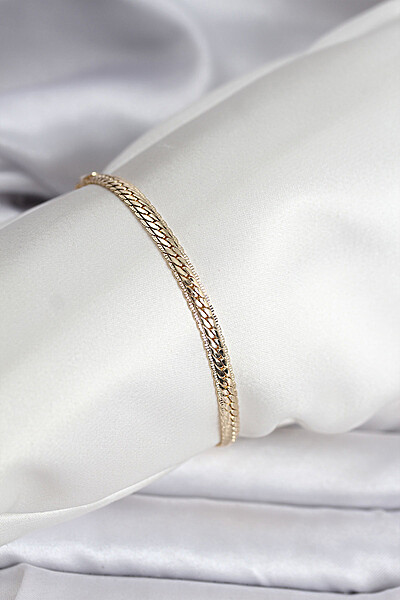 14k Gold Renk Kaplama Lazer Ezme Zincir Model Cm Kadın Bileklik 14k Gold Renk Kaplama Lazer Ezme Zincir Model Cm Kadın Bileklik