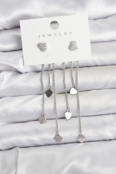 Kalp Model Gümüş Renk Pirinç Sallantılı Kadın Küpe